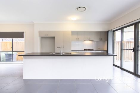 Property photo of 64 Empire Circuit Penrith NSW 2750