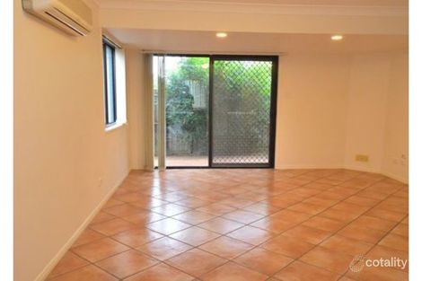 Property photo of 3/1158 Cavendish Road Mount Gravatt East QLD 4122