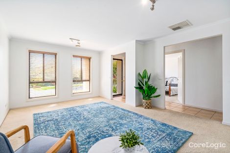 Property photo of 15 McDiarmid Place Glenroy NSW 2640