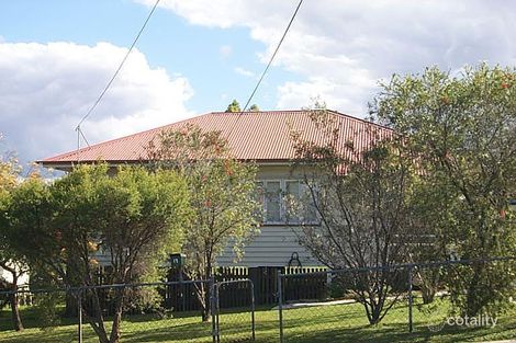 17 Macklin St, Holland Park, QLD 4121