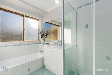 Property photo of 9 Era Close Marmong Point NSW 2284