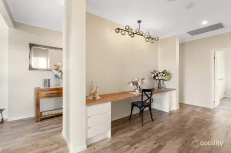 Property photo of 64 George Cutter Avenue Renwick NSW 2575