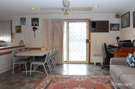 Property photo of 16 Cunningham Close Darley VIC 3340