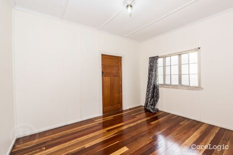 Property photo of 80 Broadwater Road Mount Gravatt East QLD 4122