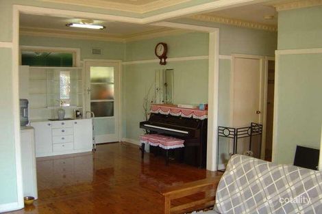 Property photo of 21A Arana Street Manly Vale NSW 2093