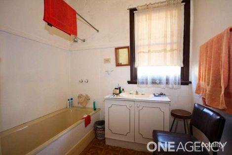Property photo of 4 Charles Street Koo Wee Rup VIC 3981