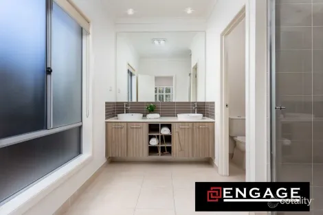 Property photo of 5 Baltic Circuit Point Cook VIC 3030