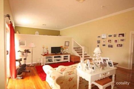 Property photo of 11 Edinburgh Crescent St Andrews NSW 2566
