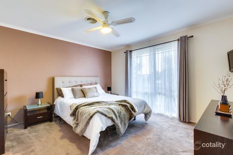 Property photo of 11 Serrata Court Hillside VIC 3037