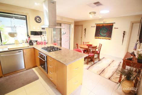 Property photo of 8 Linlithgow Way Melton West VIC 3337