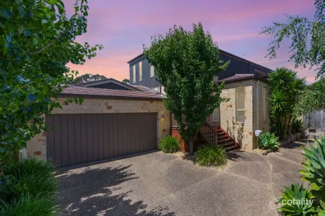 Property photo of 5 Sunrise Place Rosebud VIC 3939