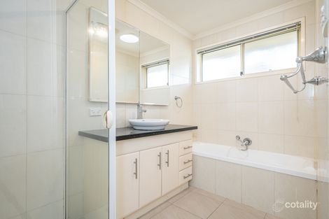 Property photo of 4 Belindavale Drive Knoxfield VIC 3180