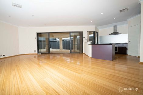 Property photo of 4 Hamelin Drive Lake Coogee WA 6166