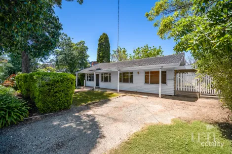 40 Macdonald Gr, Mornington, VIC 3931