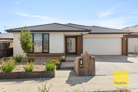 35 Naughtin Cct, Charlemont, VIC 3217