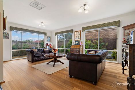 Property photo of 64 Moondarra Drive Berwick VIC 3806