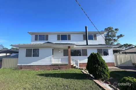 Property photo of 14 Beverley Close Tarro NSW 2322