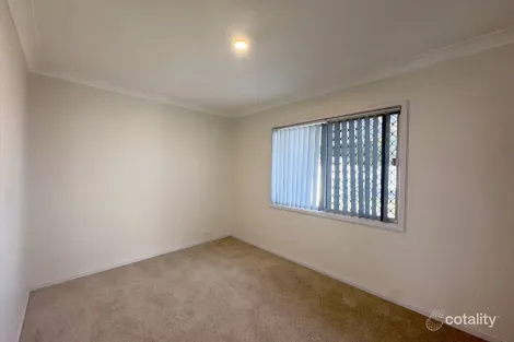 Property photo of 14 Beverley Close Tarro NSW 2322