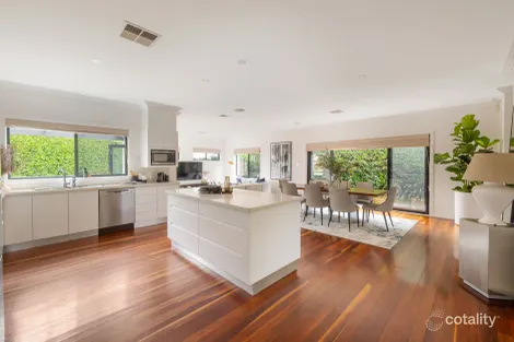 Property photo of 10 The Crescent Russell Lea NSW 2046