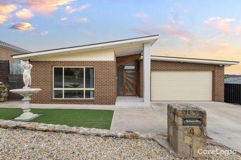 Property photo of 4 Kartinyeri Street Bonner ACT 2914