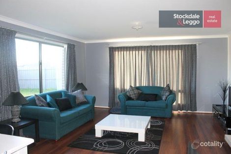 Property photo of 8 Freeman Drive Pakenham VIC 3810