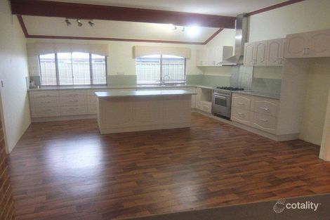 11 Linton St, Byford, WA 6122