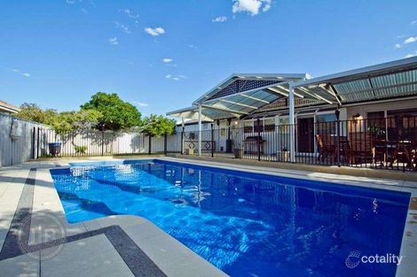 Property photo of 7 Waterside Retreat Wilson WA 6107