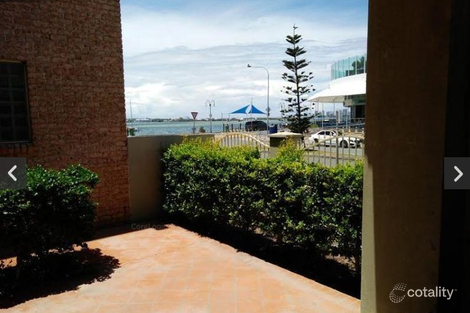 Property photo of 2/310 Marine Parade Labrador QLD 4215
