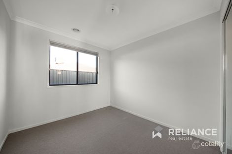 Property photo of 11 Riverside Concourse Cobblebank VIC 3338