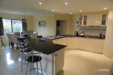 Property photo of 103 Carolyn Way Maiden Gully VIC 3551