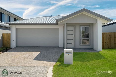 3 Byron Ave, Newport, QLD 4020