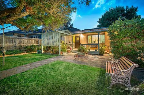 Property photo of 10 Celia Street Bentleigh East VIC 3165