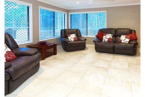 Property photo of 30 Randwick Place Drewvale QLD 4116