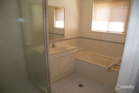 Property photo of 1 Davis Place Warwick QLD 4370