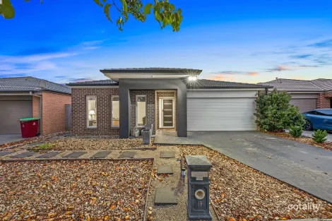 19 Appaloosa Gr, Clyde North, VIC 3978