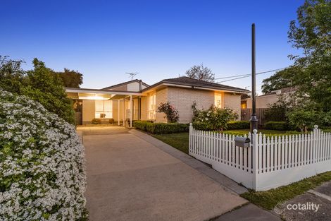 Property photo of 3 Lerwick Court Frankston VIC 3199