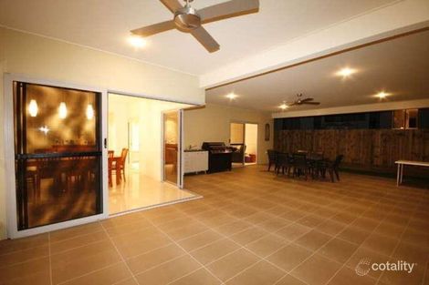 Property photo of 8 Silverbirch Place Bridgeman Downs QLD 4035