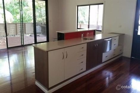 Property photo of 4 Crown Close Tarbuck Bay NSW 2428
