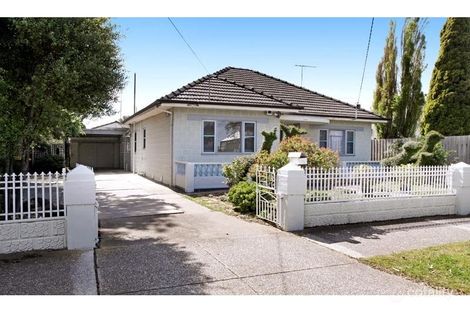 73 Suffolk Rd, Sunshine North, VIC 3020