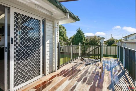 Property photo of 5 Barton Street Capalaba QLD 4157