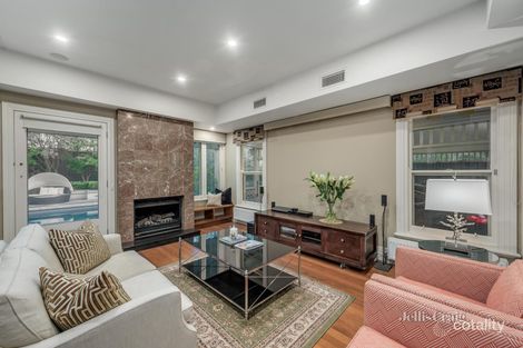 Property photo of 4 Mangarra Road Canterbury VIC 3126