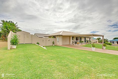 Property photo of 2 Broadbeach Court Pacific Heights QLD 4703