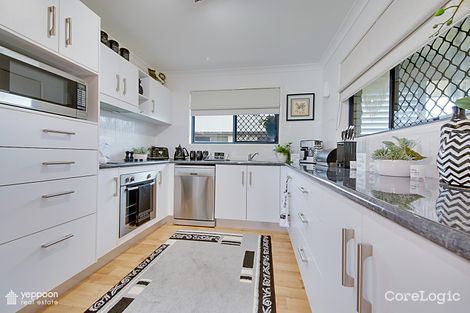 Property photo of 2 Broadbeach Court Pacific Heights QLD 4703