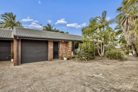 28/244 Ron Penhaligon Way, Robina, QLD 4226