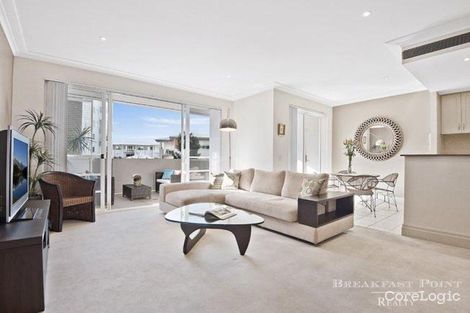 Property photo of 21/21-25 Peninsula Drive Breakfast Point NSW 2137
