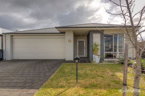5 Wistow Dr, Aveley, WA 6069