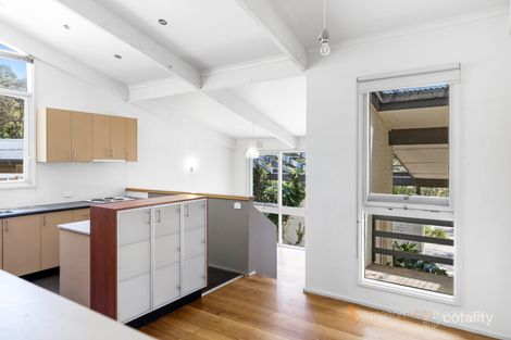 Property photo of 15 Fairdell Crescent Hurstbridge VIC 3099