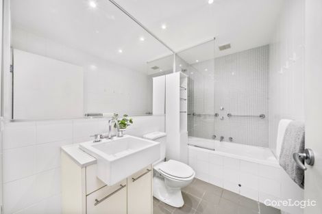 Property photo of 306/2 Shoreline Drive Rhodes NSW 2138