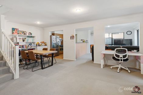 Property photo of 42/15 Violet Close Eight Mile Plains QLD 4113