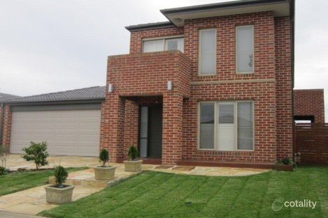 4 Westwood Rd, Cranbourne East, VIC 3977